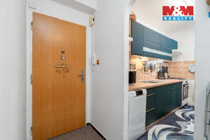 Prodej bytu 2+1, Meziboří, Okružní, 50 m2