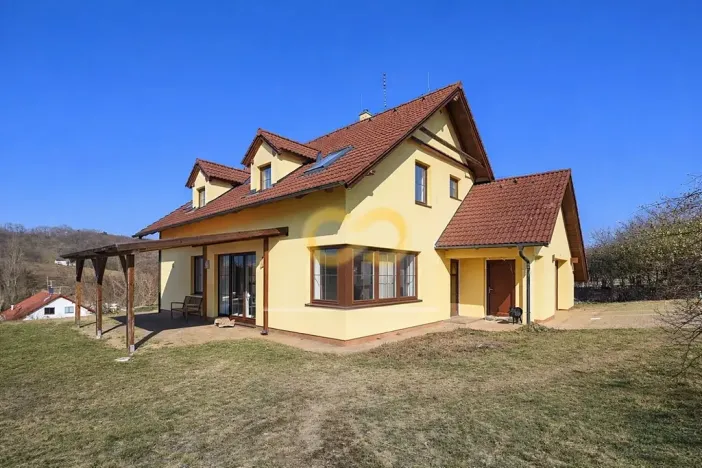 Prodej rodinného domu, Mořina, 239 m2