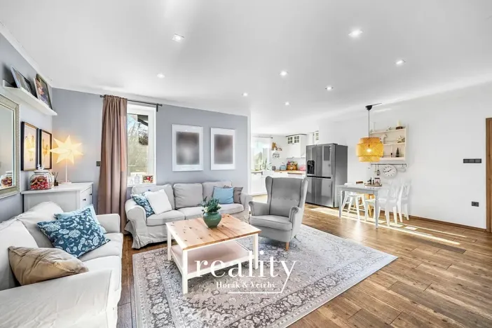 Prodej rodinného domu, Hrádek, 166 m2