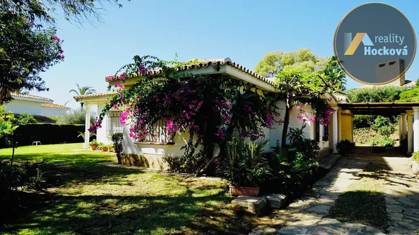 Prodej vily, Estepona, Španělsko, 220 m2