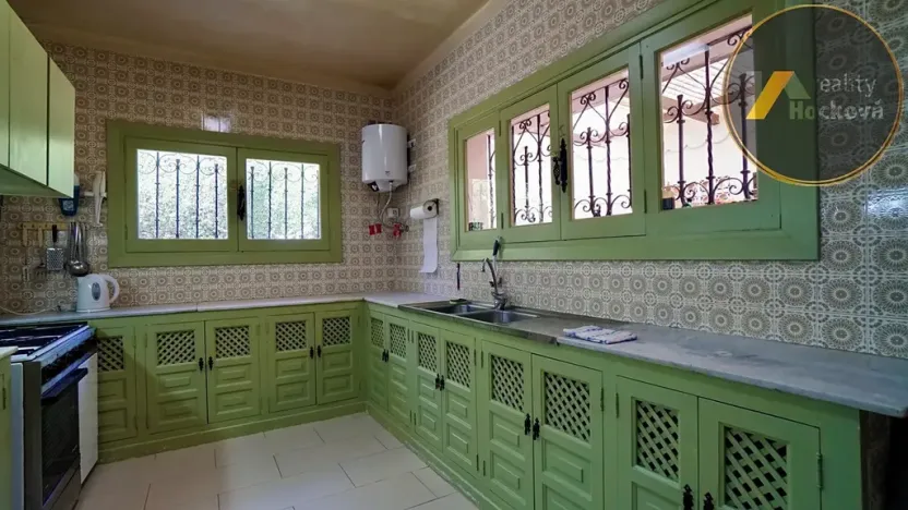 Prodej vily, Estepona, Španělsko, 220 m2