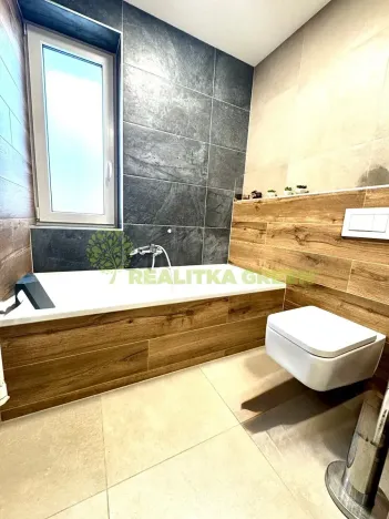 Prodej rodinného domu, Hvozdná, Hlavní, 183 m2