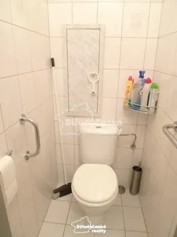 Pronájem bytu 2+kk, Praha - Horní Měcholupy, Boloňská, 43 m2