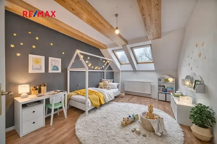 Prodej bytu 2+1, Poděbrady, Dr. Beneše, 54 m2