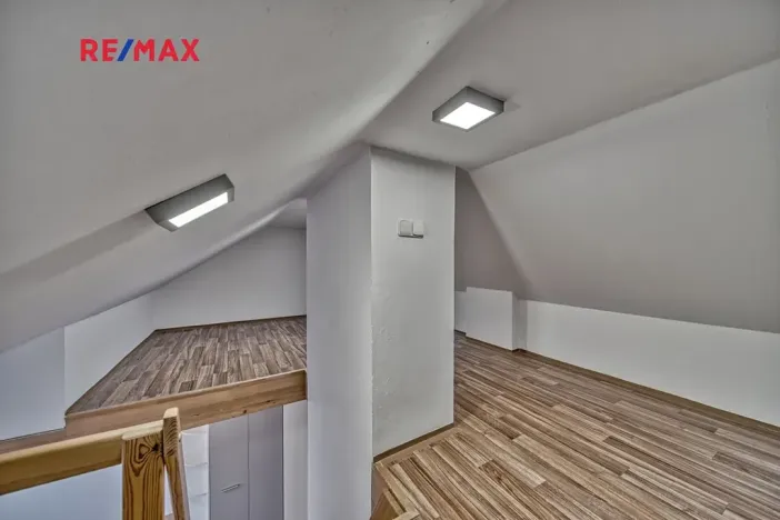 Prodej bytu 2+1, Poděbrady, Dr. Beneše, 54 m2