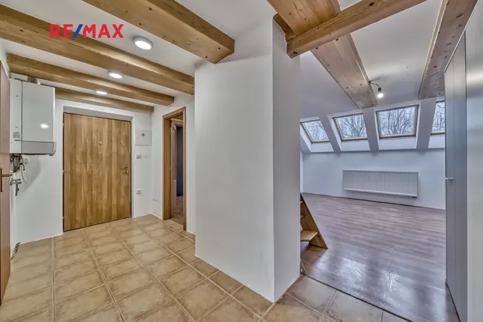 Prodej bytu 2+1, Poděbrady, Dr. Beneše, 54 m2