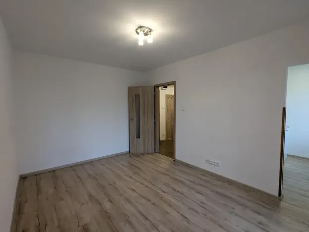 Pronájem bytu 2+kk, Meziboří, Okružní, 33 m2