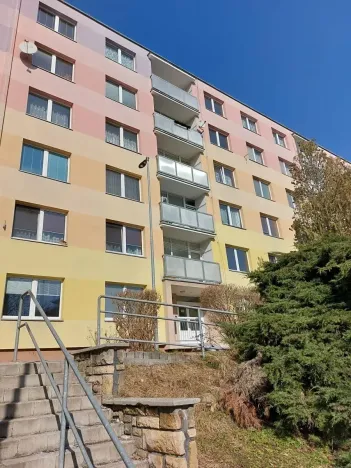 Pronájem bytu 2+1, Klášterec nad Ohří, Na Vyhlídce, 52 m2