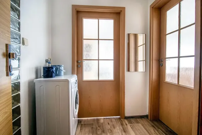 Pronájem bytu 2+kk, Liberec, Dobiášova, 42 m2