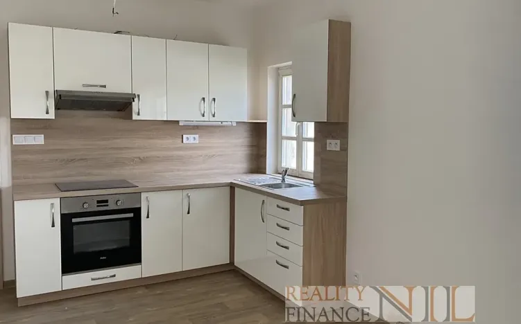 Pronájem bytu 2+kk, Plzeň, Prvomájová, 57 m2