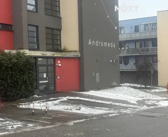 Prodej garážového stání, Jindřichův Hradec, Nušlova, 13 m2