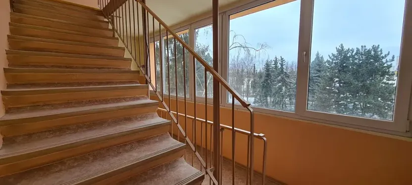 Pronájem bytu 2+kk, Praha - Kamýk, Cuřínova, 43 m2