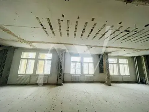 Pronájem kanceláře, Praha - Staré Město, Revoluční, 322 m2