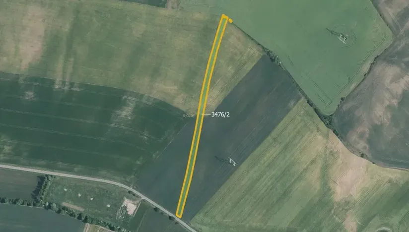 Prodej pole, Milešovice, 15564 m2