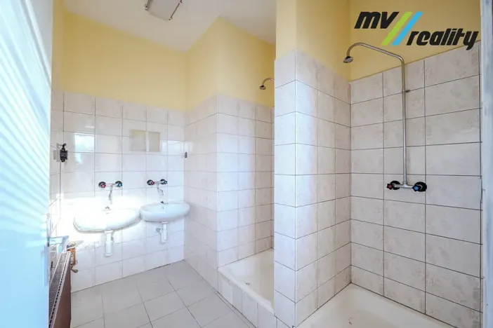 Prodej výrobních prostor, Hořice, Riegrova, 720 m2