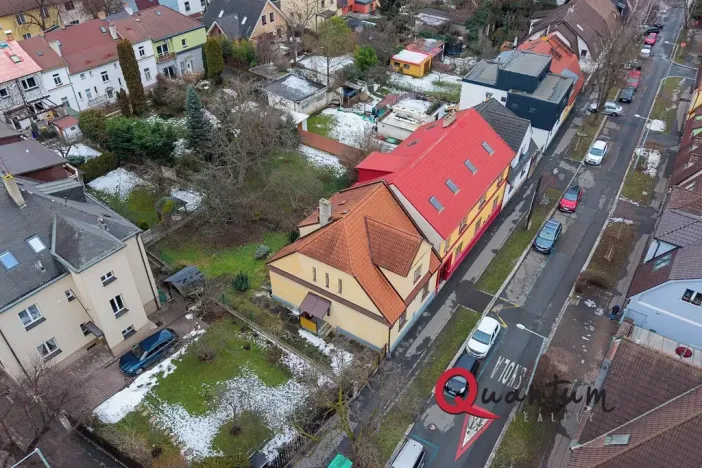 Prodej rodinného domu, Praha - Žižkov, V zahrádkách, 145 m2