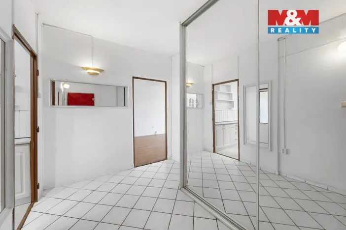 Pronájem bytu 2+1, Ústí nad Labem - Severní Terasa, Glennova, 62 m2