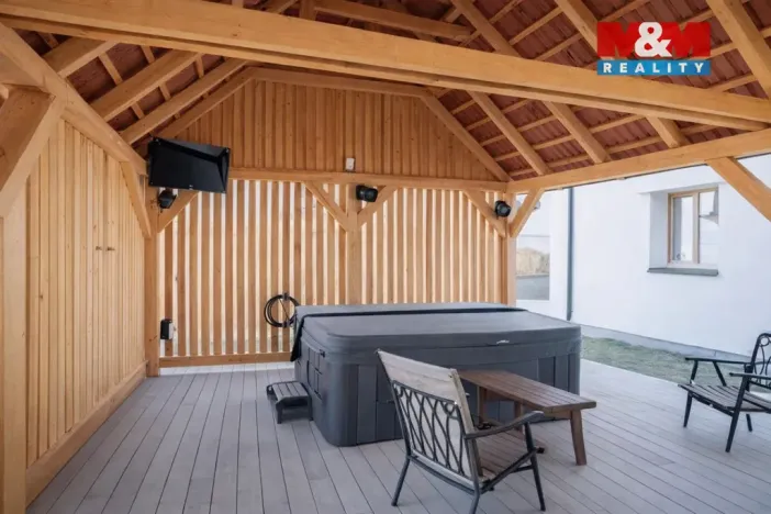 Prodej rodinného domu, Jílovice - Lipnice, 429 m2