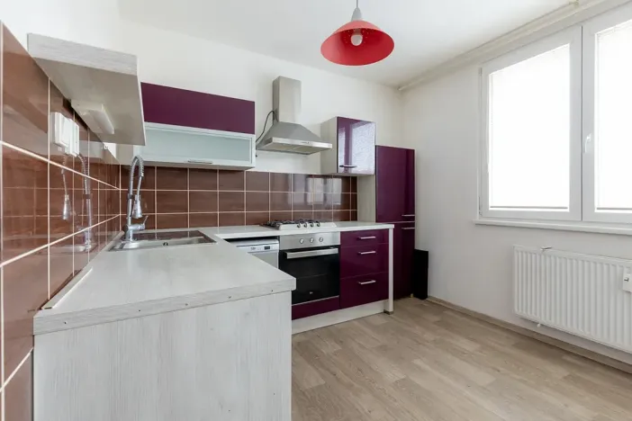 Prodej bytu 2+1, Ostrava, Varenská, 59 m2