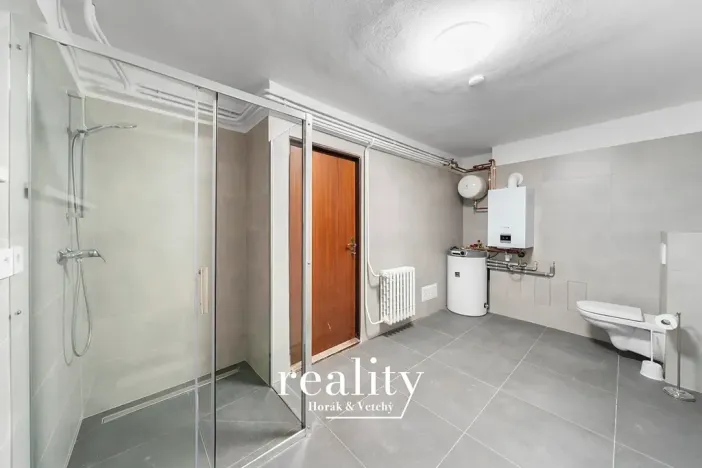 Pronájem rodinného domu, Dobšice, Horní, 220 m2