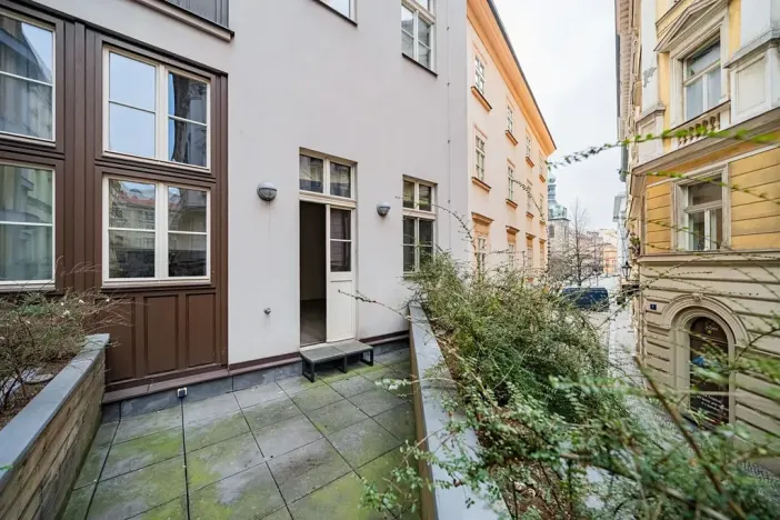 Pronájem bytu 2+kk, Praha - Nové Město, Petrská, 67 m2