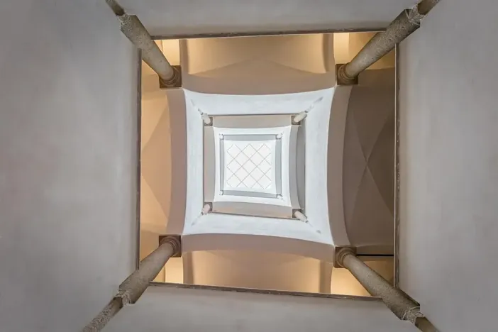 Pronájem obchodního prostoru, Praha - Malá Strana, Vlašská, 98 m2