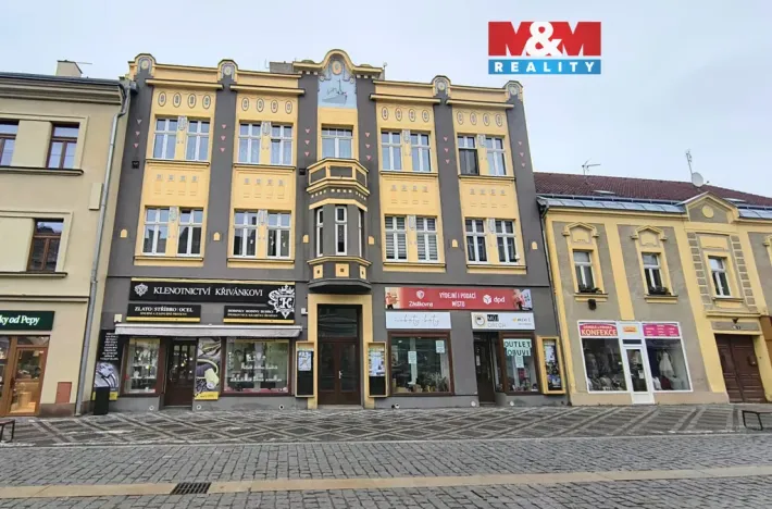 Pronájem obchodního prostoru, Slaný, Husova, 88 m2