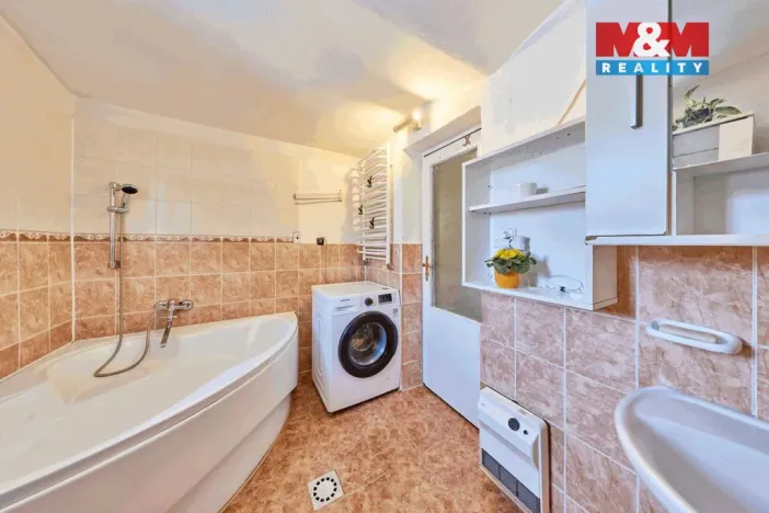 Prodej rodinného domu, Teplice nad Metují - Bohdašín, 585 m2