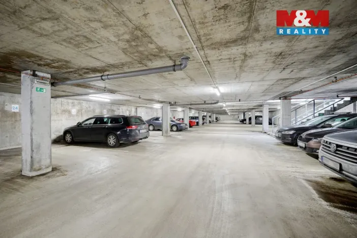 Prodej garážového stání, Plzeň, Kollárova, 12 m2