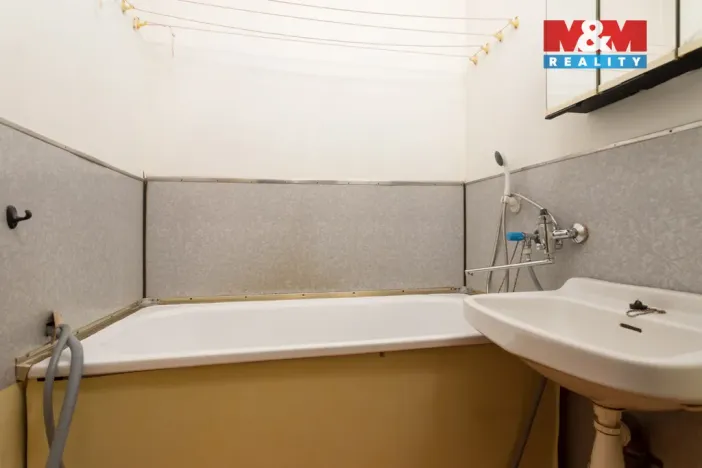 Prodej bytu 3+1, Ostrava - Poruba, Alžírská, 66 m2