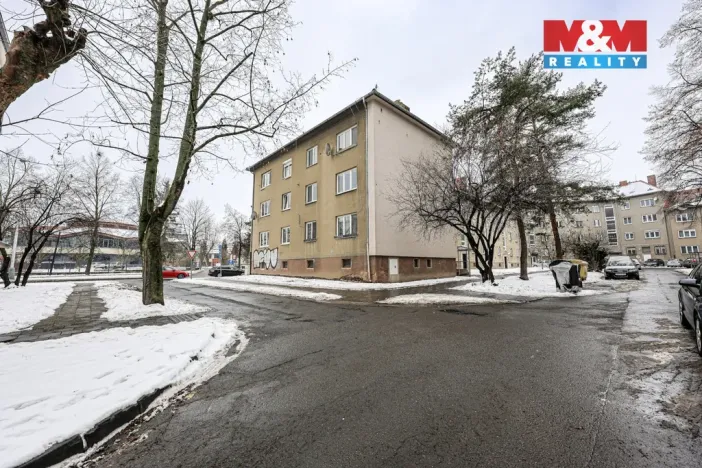 Prodej bytu 2+1, Olomouc - Hejčín, Ladova, 60 m2