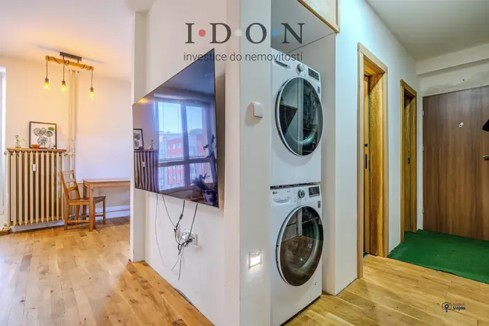 Prodej bytu 2+kk, Ostrava, Liptaňské náměstí, 52 m2