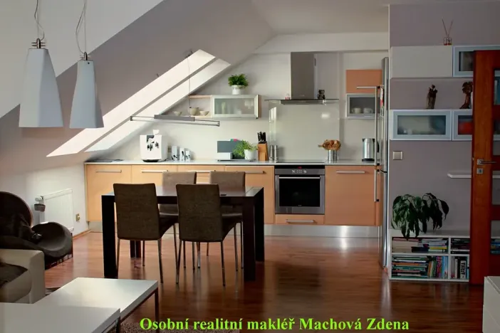 Pronájem bytu 3+kk, Praha - Strašnice, Gutova, 87 m2