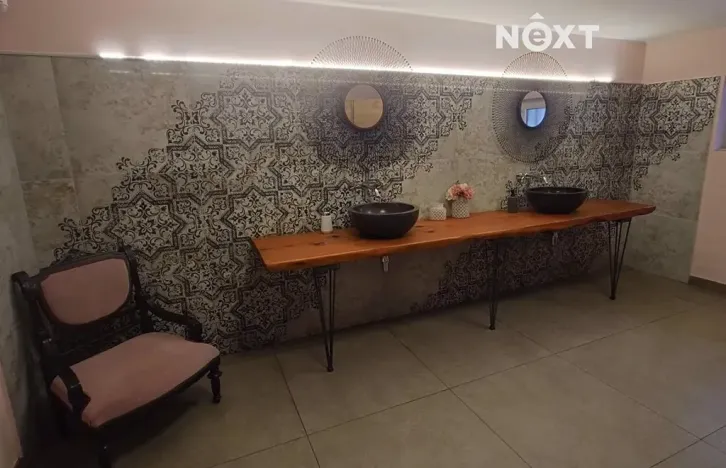 Prodej podílu restaurace, Mimoň, Nádražní, 1100 m2