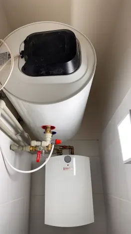 Pronájem obchodního prostoru, Brno, Merhautova, 34 m2