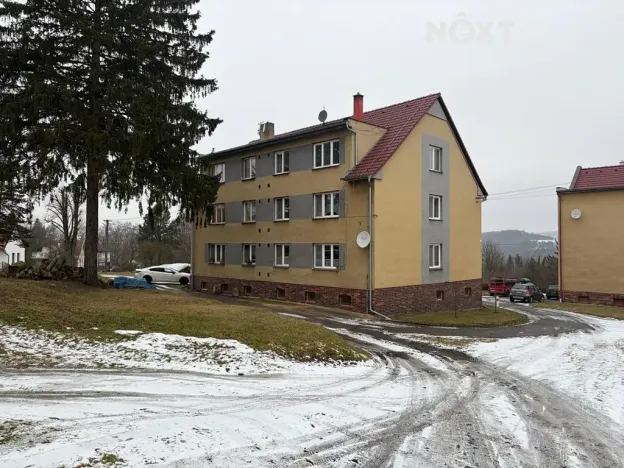 Pronájem bytu 3+1, Vrčeň, 81 m2