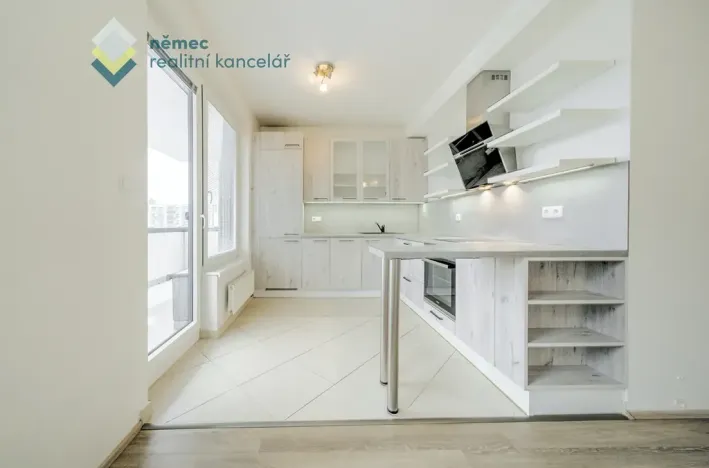 Pronájem bytu 2+kk, Praha - Střížkov, Makedonská, 64 m2