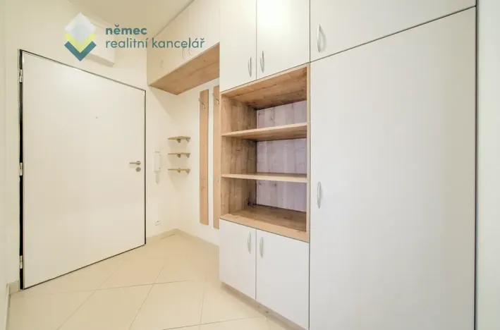 Pronájem bytu 2+kk, Praha - Střížkov, Makedonská, 64 m2