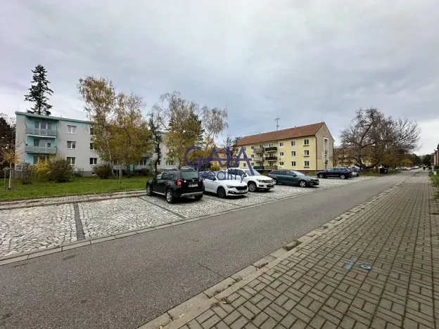 Prodej bytu 3+1, Hodonín, Skácelova, 55 m2