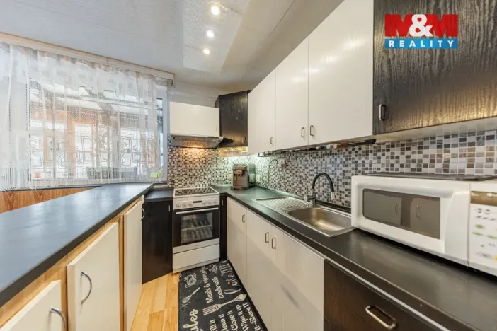 Prodej rodinného domu, Jáchymov, Boženy Němcové, 247 m2