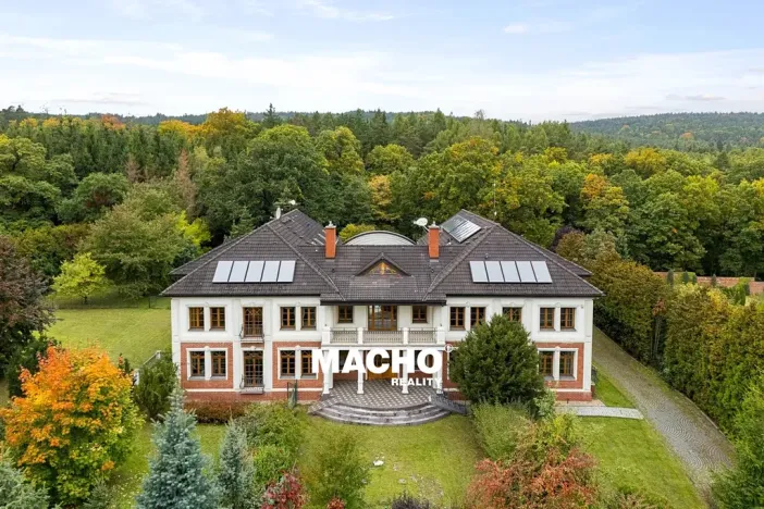 Prodej vily, Řitka, Lesní, 1181 m2