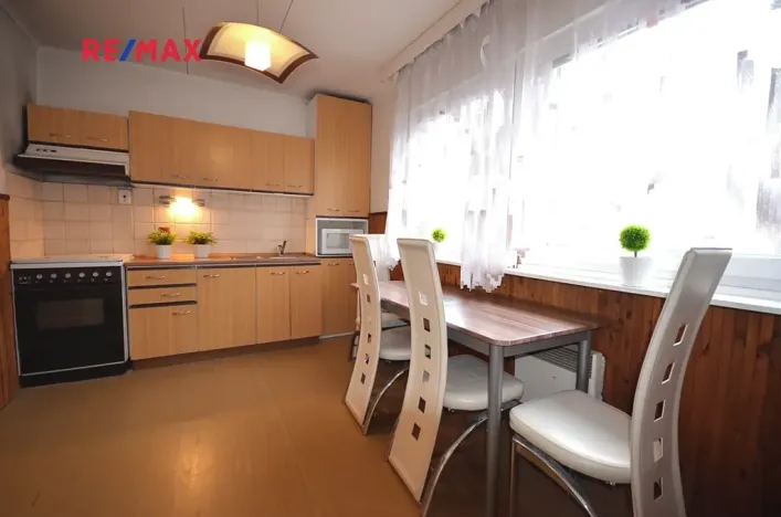 Prodej bytu 3+1, Milevsko, 5. května, 79 m2