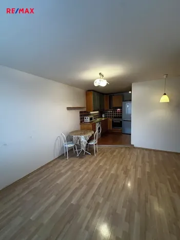 Pronájem bytu 2+kk, Kladno, Italská, 40 m2