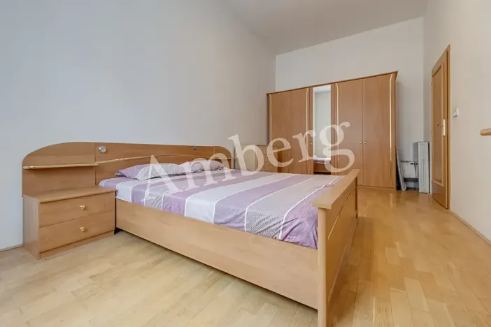 Prodej bytu 2+1, Praha - Vinohrady, Lublaňská, 64 m2