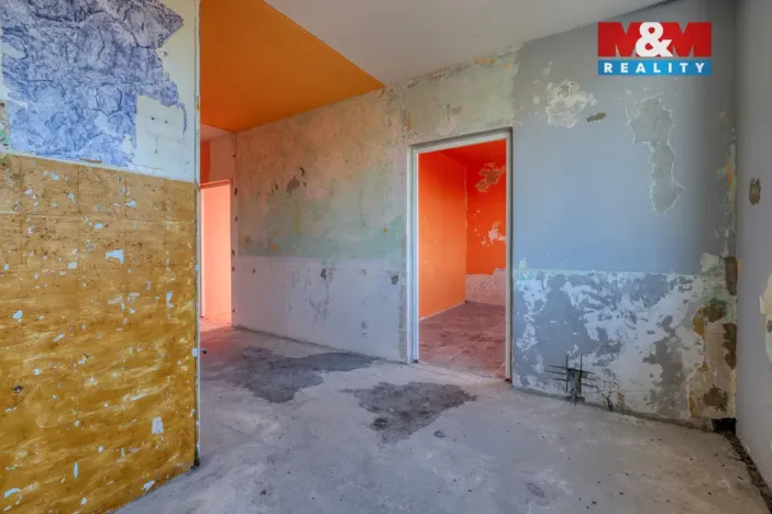 Pronájem bytu 4+1, Rovná, 80 m2