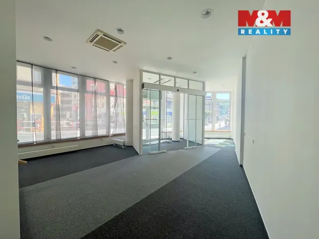 Pronájem obchodního prostoru, Ústí nad Labem - Ústí nad Labem-centrum, Velká Hradební, 280 m2