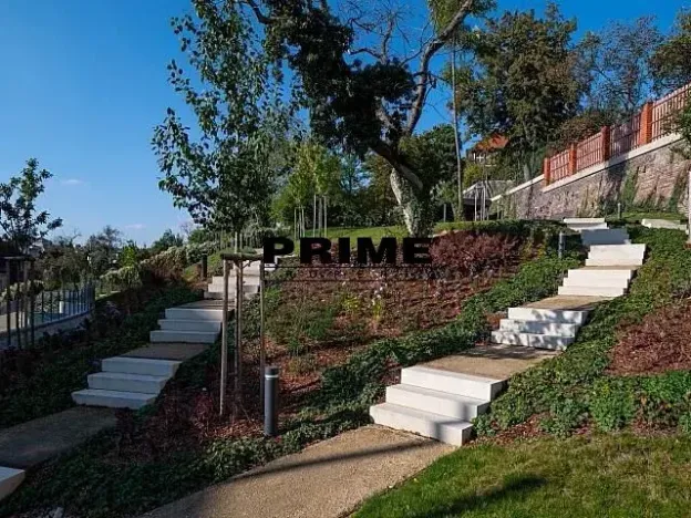 Pronájem bytu 4+kk, Praha - Smíchov, Holečkova, 212 m2