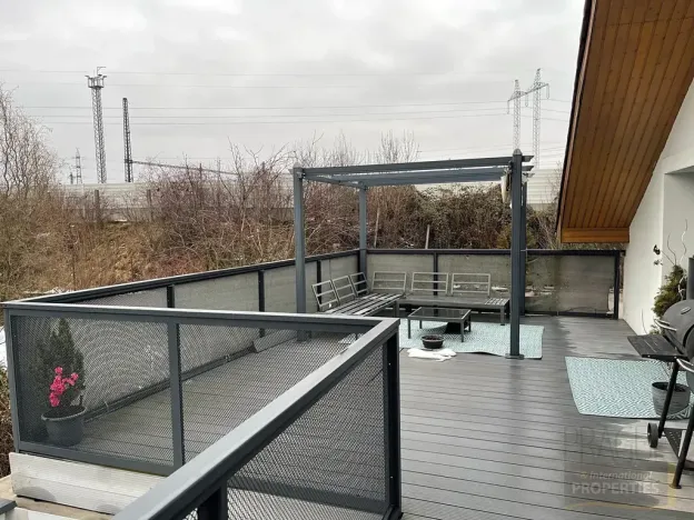 Pronájem bytu 2+kk, Praha - Běchovice, U vrby, 77 m2