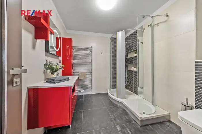 Prodej vily, Praha - Klánovice, Zádražanská, 330 m2