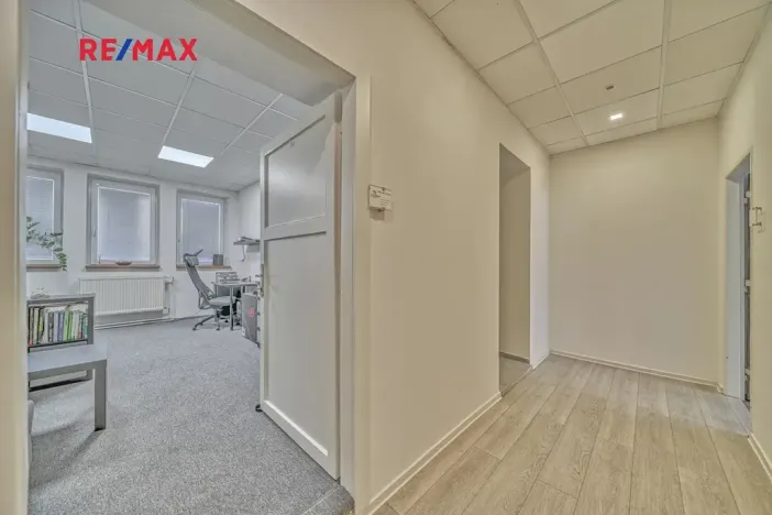 Pronájem kanceláře, Chlumec nad Cidlinou, Rooseveltova, 17 m2
